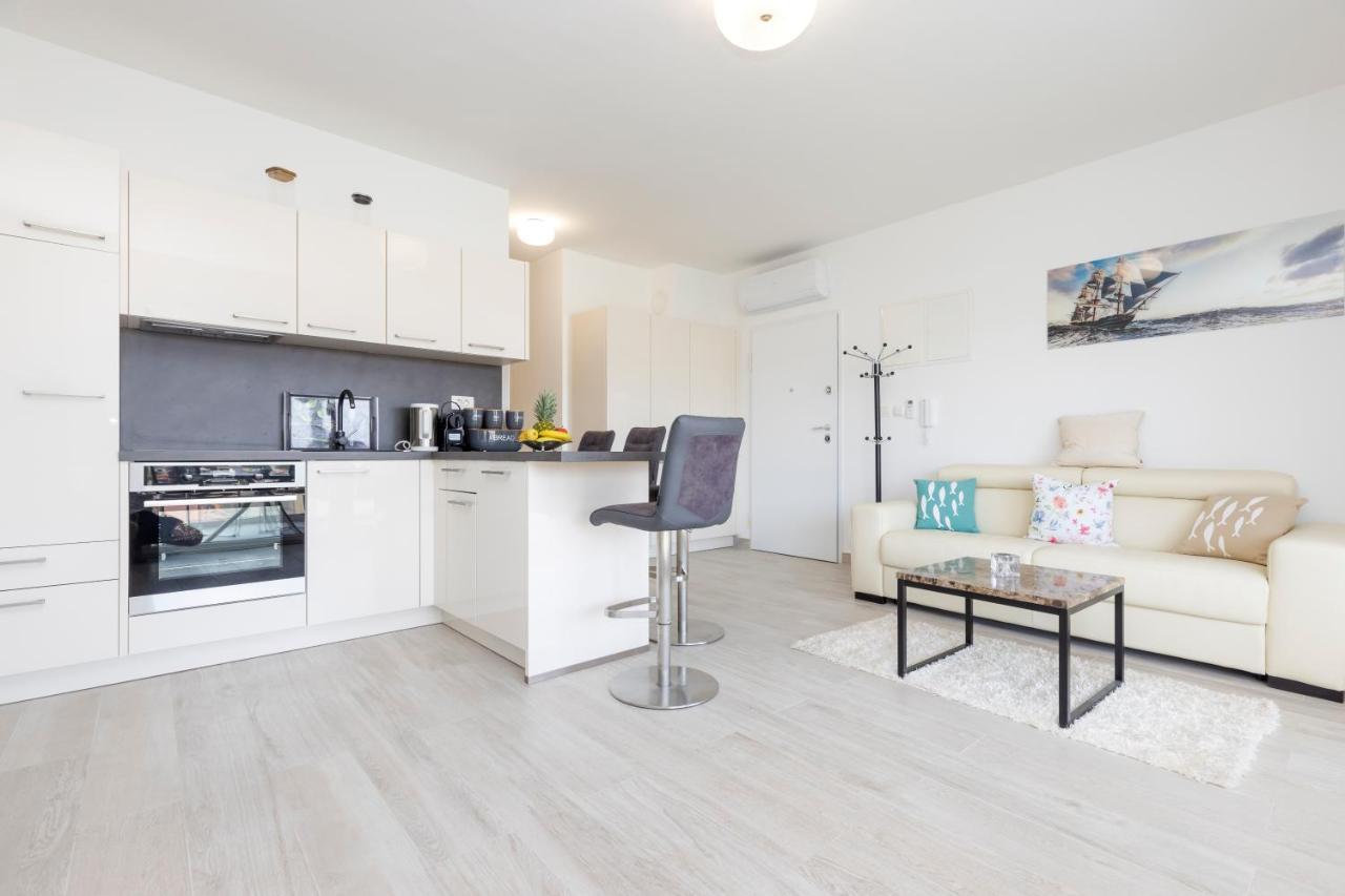 Apartments Tony Mali Lošinj Екстериор снимка