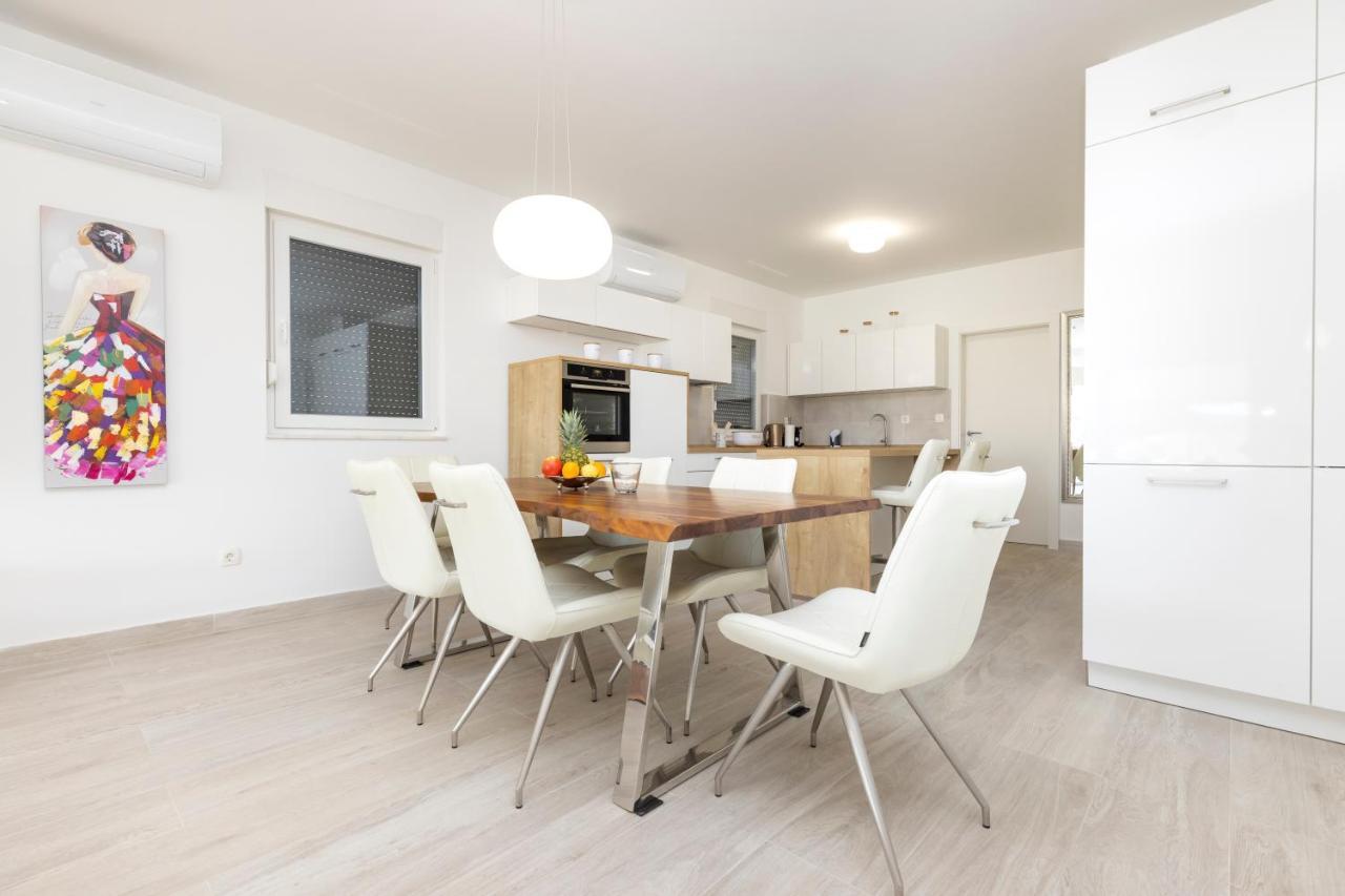 Apartments Tony Mali Lošinj Екстериор снимка