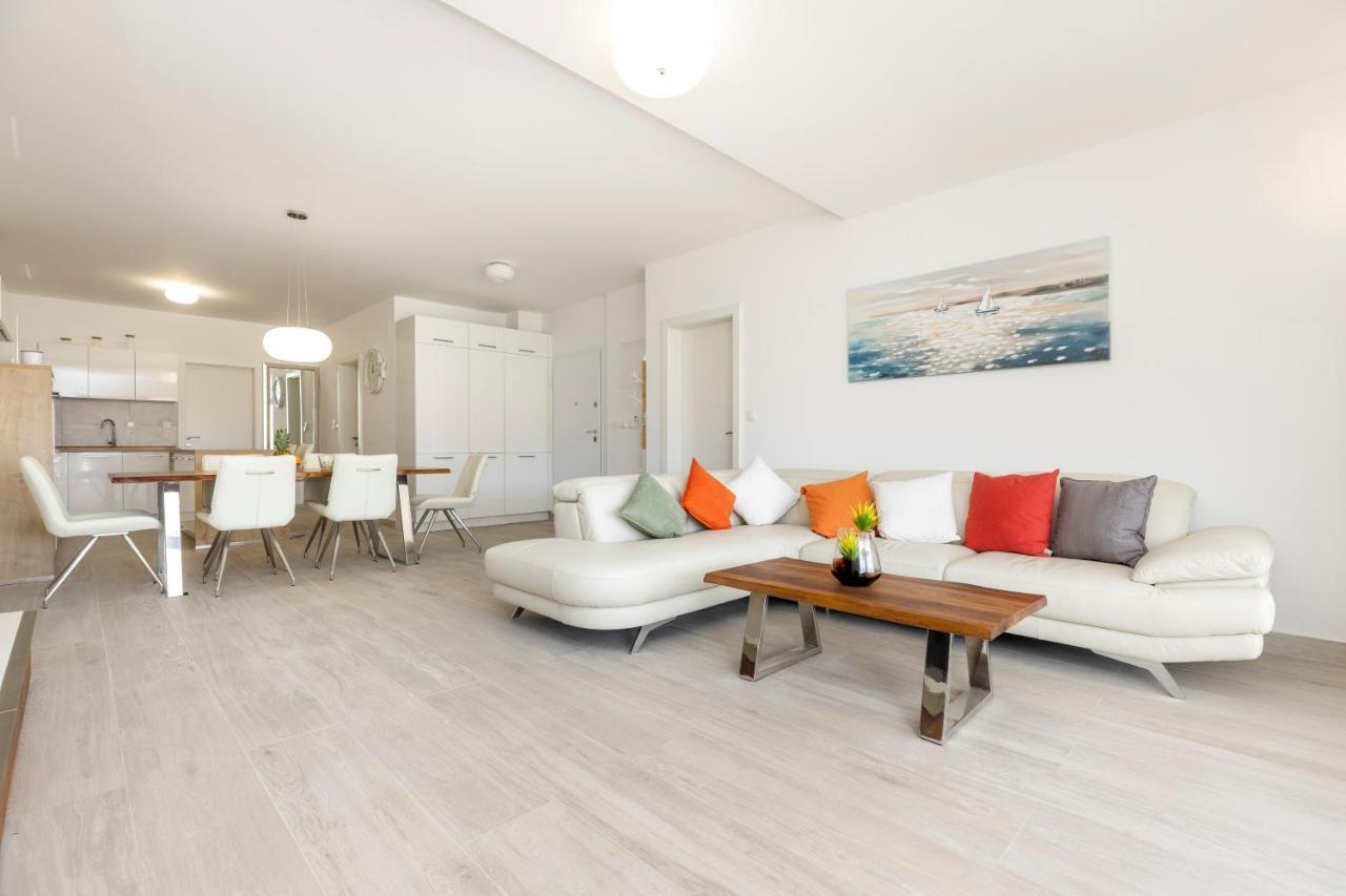 Apartments Tony Mali Lošinj Екстериор снимка