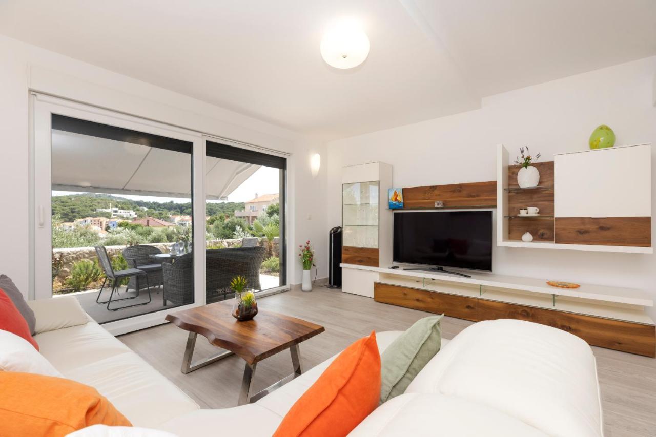 Apartments Tony Mali Lošinj Екстериор снимка